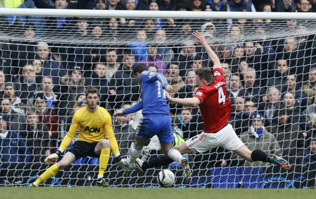 Η Τσέλσι θέλει να βάλει δύσκολα στην Μάντεστερ Γιουνάιτεντ